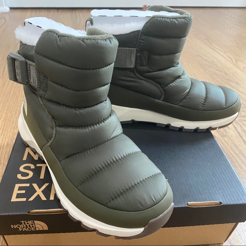 North Face Thermoball Pull-On Bootie in Green